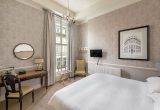 Royal Hotel