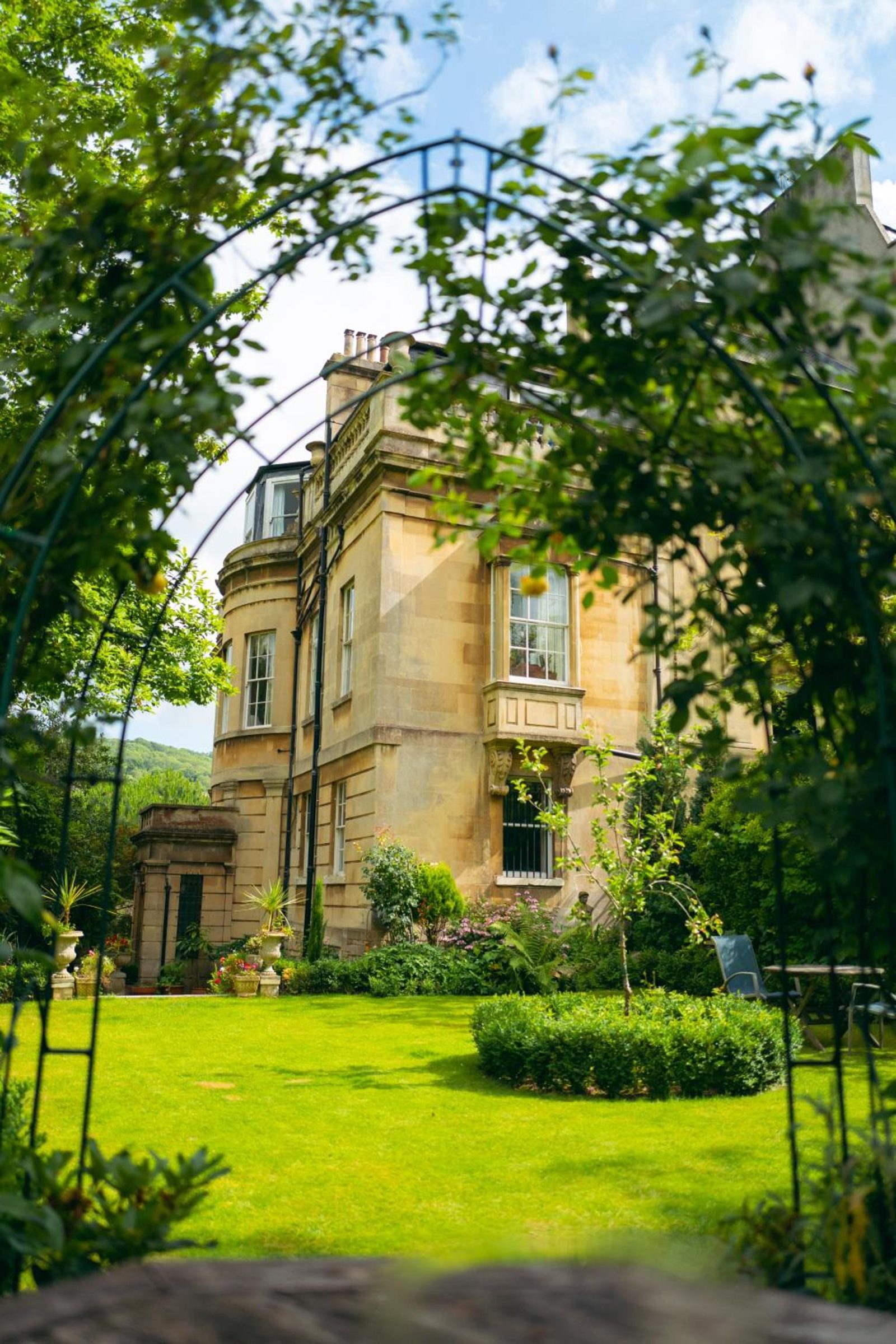 Grosvenor Villa — photo 3