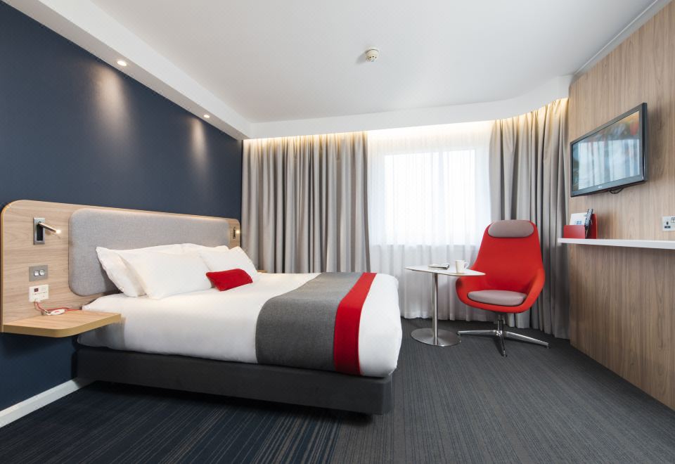 Holiday Inn Express Bath by IHG